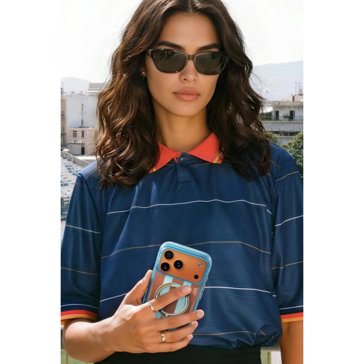 Torras Apple iPhone 17 Pro OStand Q3 Air World Cup Serisi Magsafe Kılıf – Pampas Eagle görseli 5