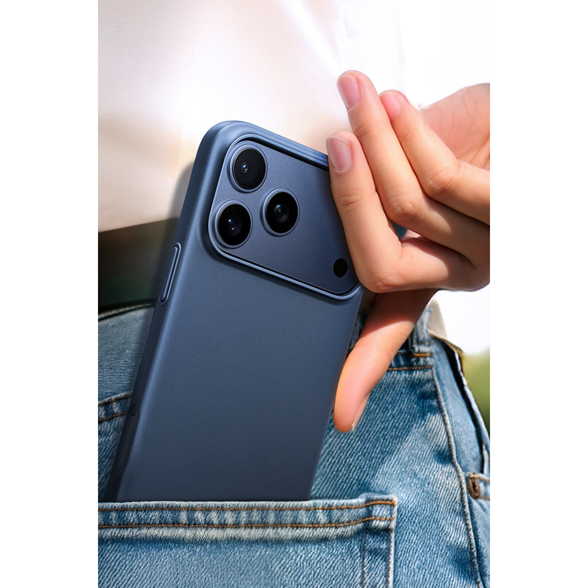 Torras Apple iPhone 17 Pro SlimFit Magsafe Kılıf – Lacivert görseli 3
